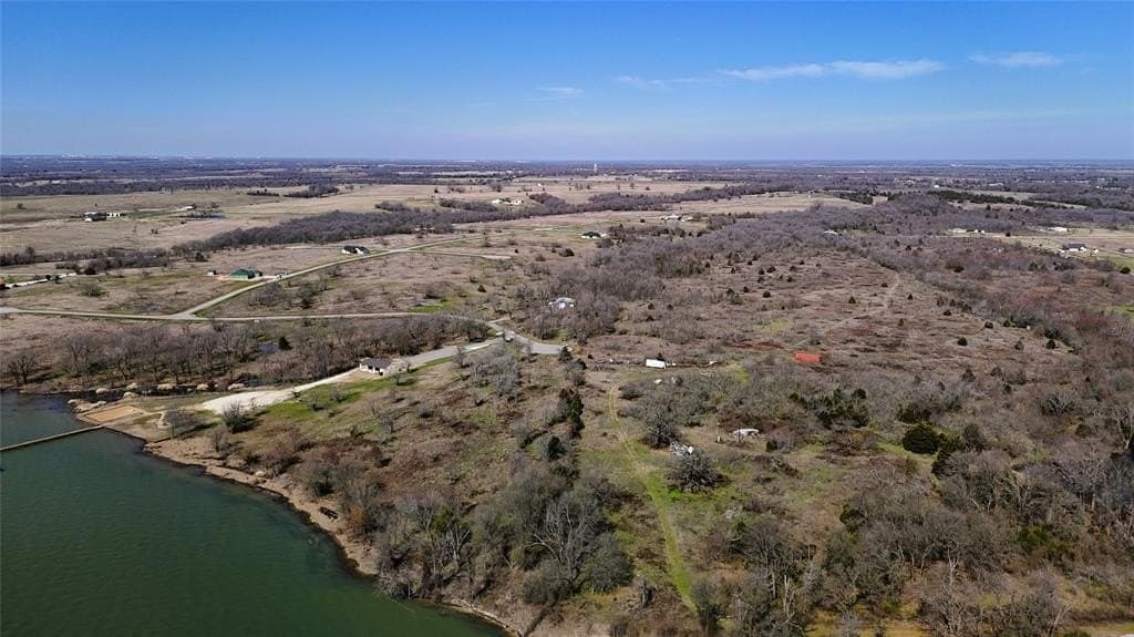 2.25 acres in Navarro County gallery image 4