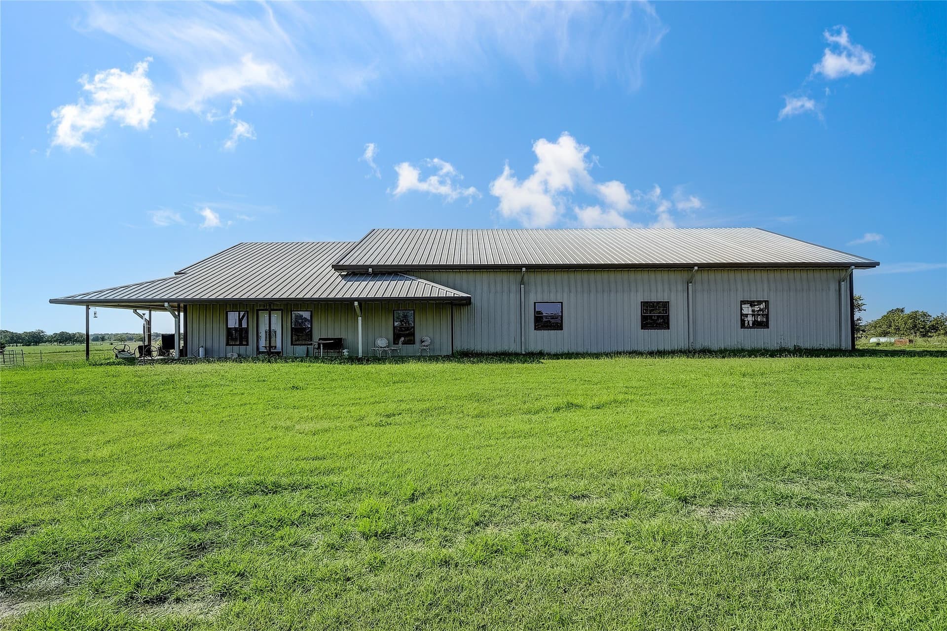 120.1 acres in Grayson County gallery image 4