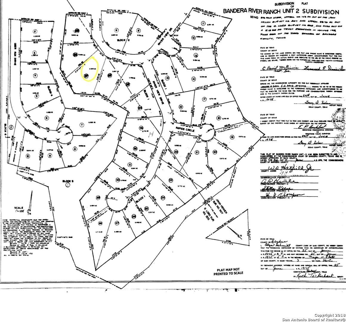 0.8 acres in Bandera County gallery image 4