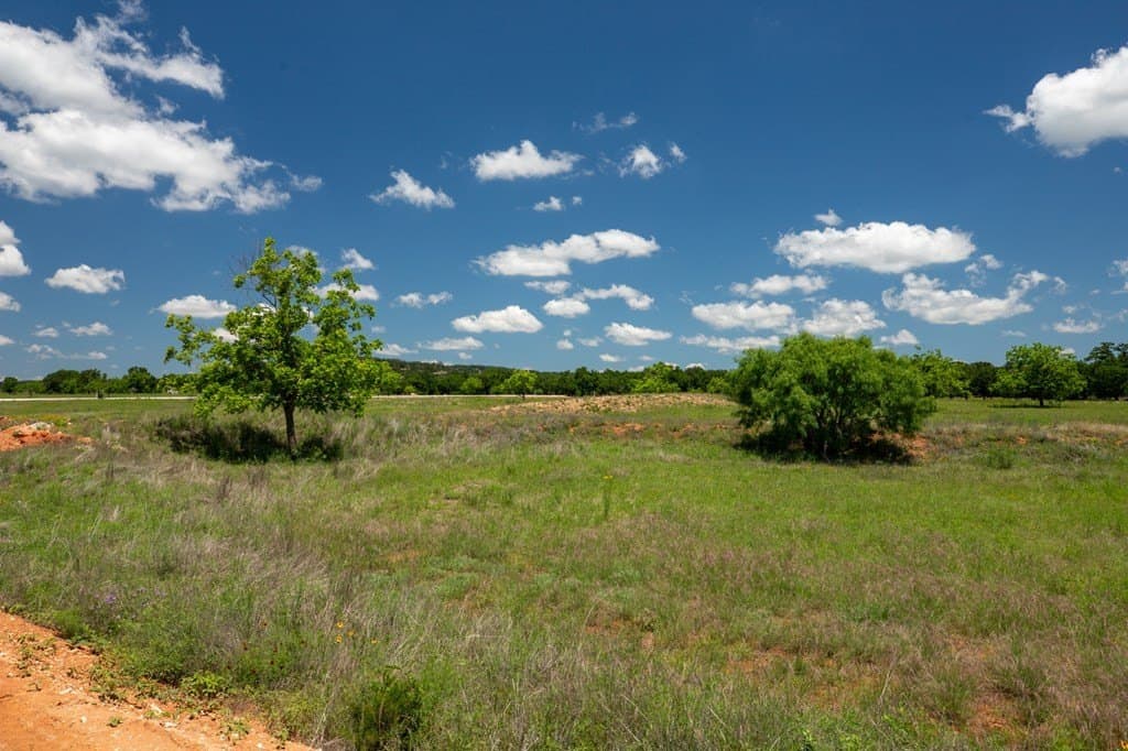 10.18 acres in Gillespie County - photo 9
