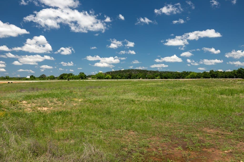 10.18 acres in Gillespie County - photo 10