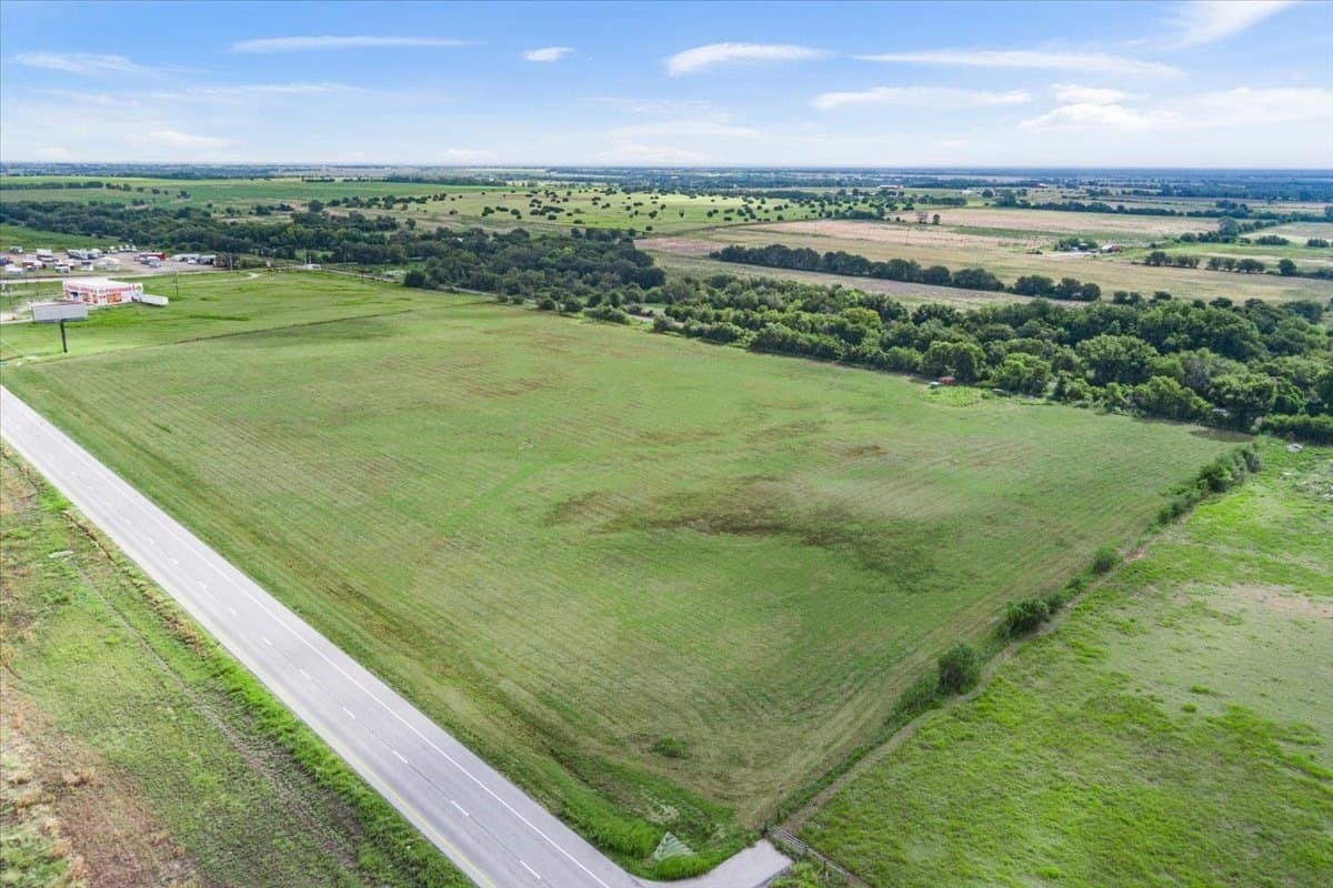 10.97 acres in Bell County - photo 3