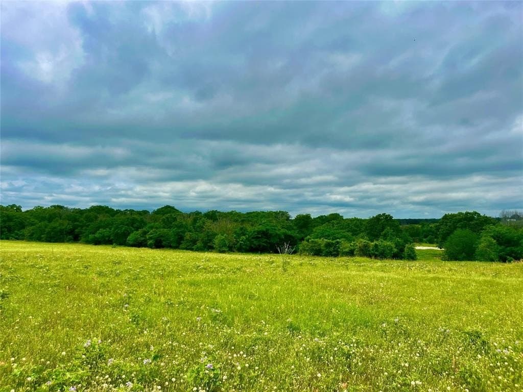 2.06 acres in Parker County