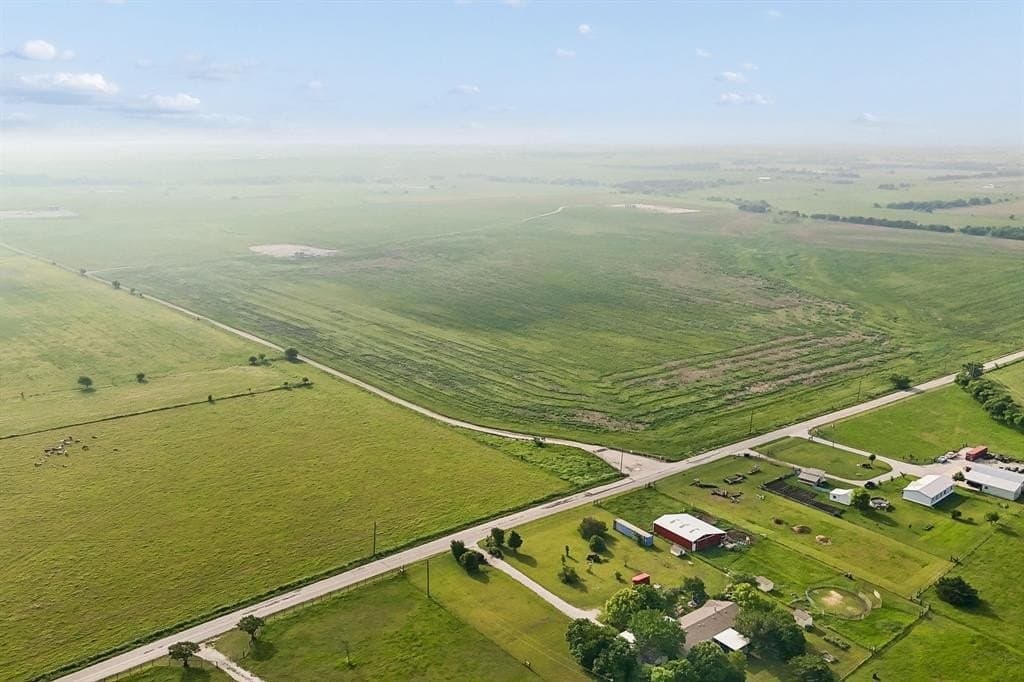 328.06 acres in Denton County gallery image 4