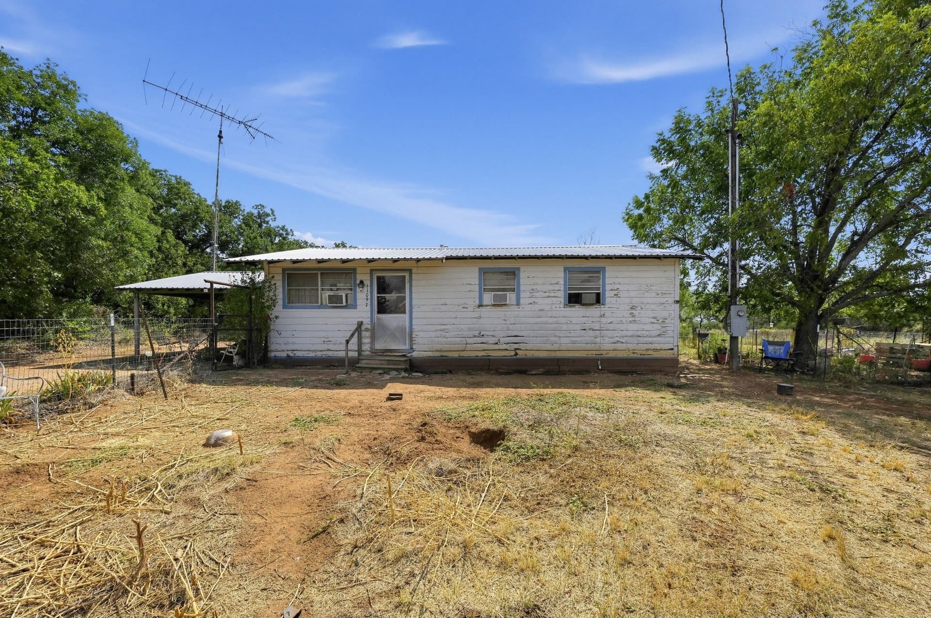17.75 acres in Eastland County - photo 3