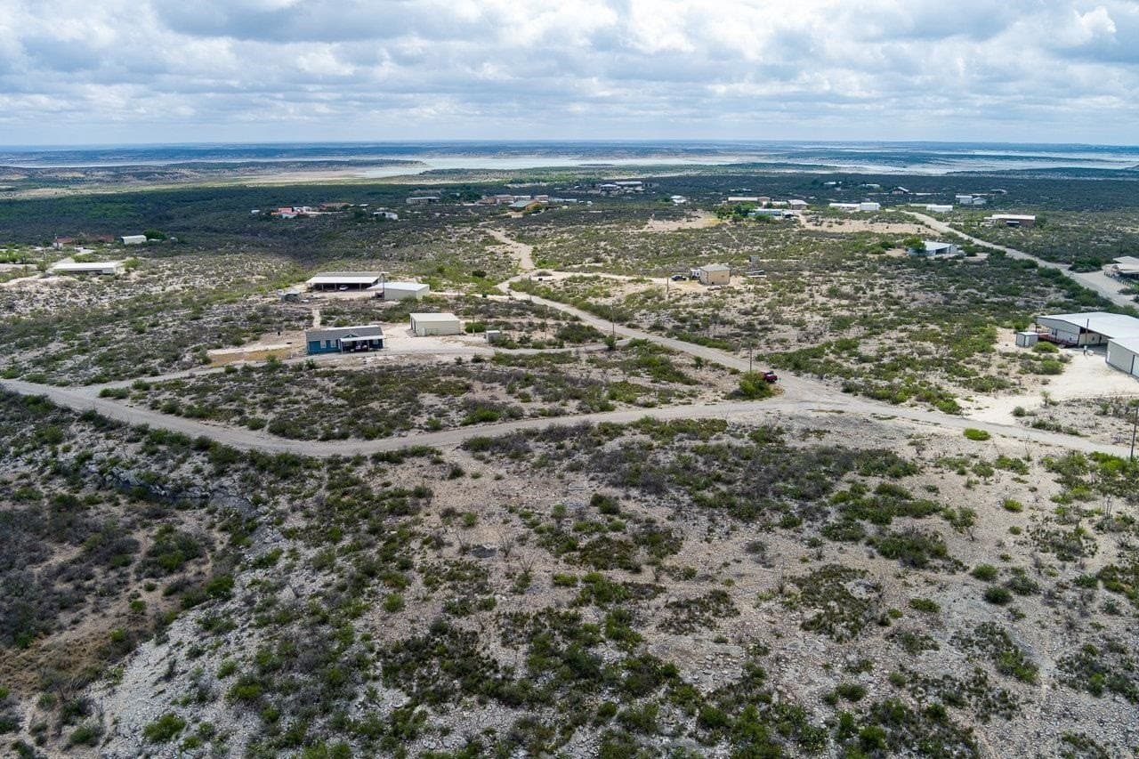 1.43 acres in Val Verde County - photo 6