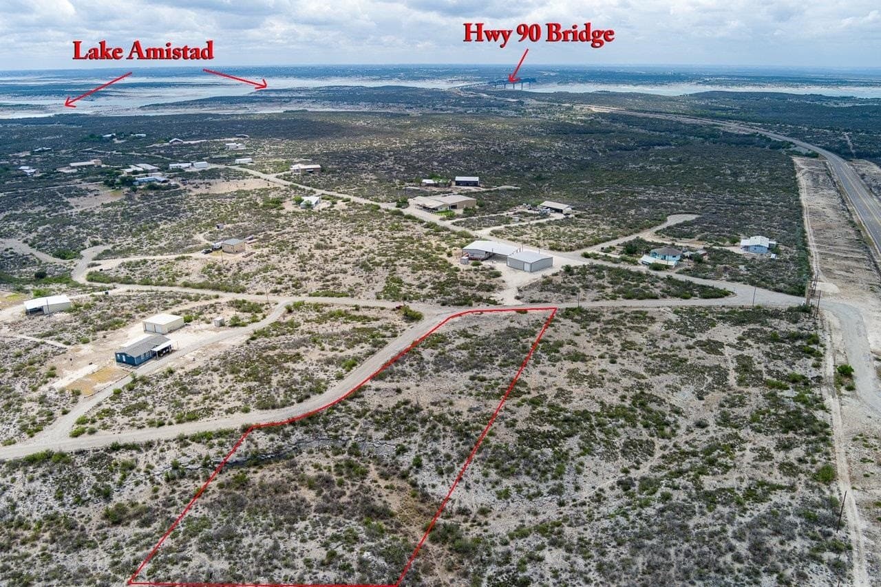 1.43 acres in Val Verde County