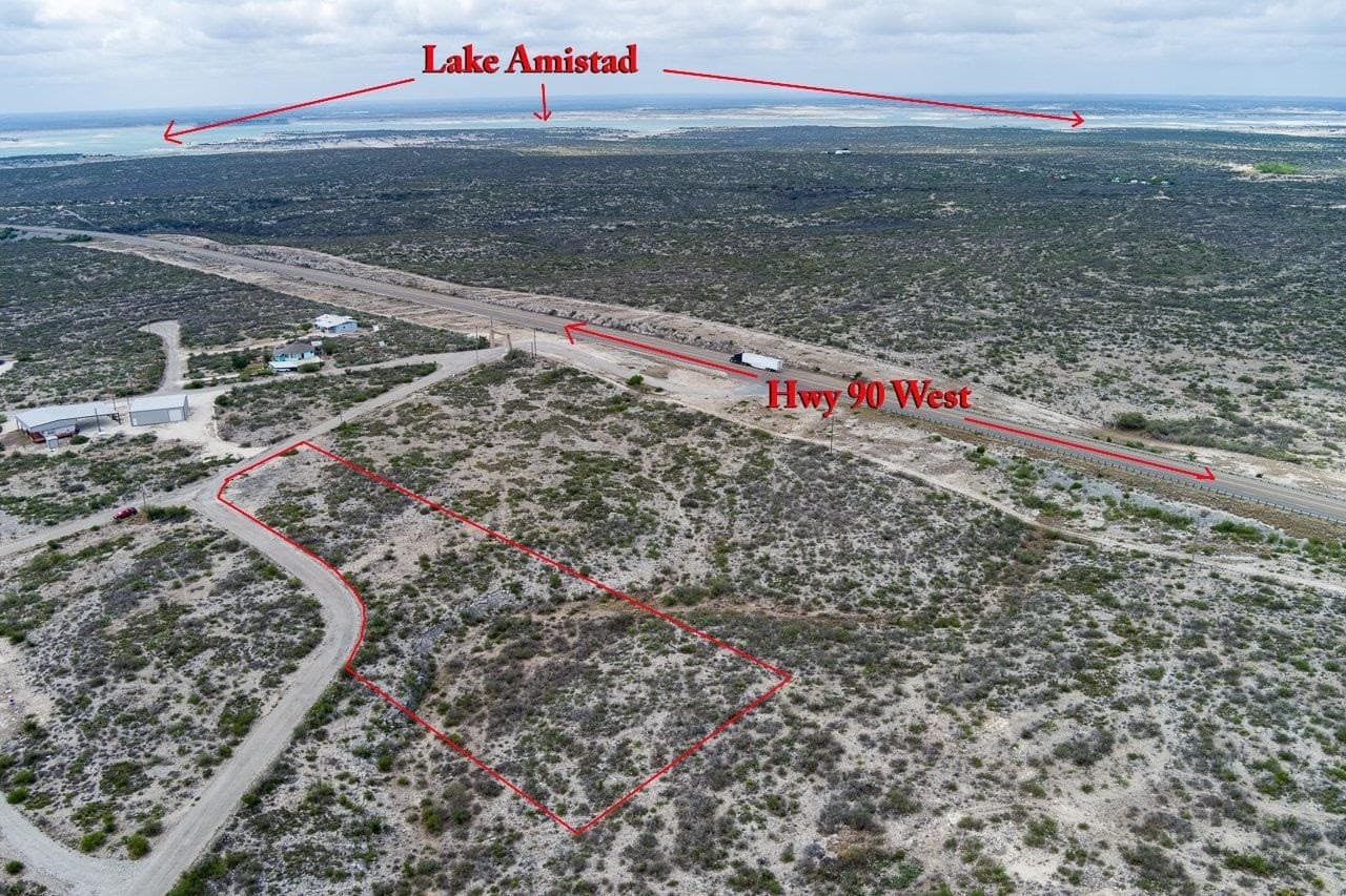 1.43 acres in Val Verde County - photo 4