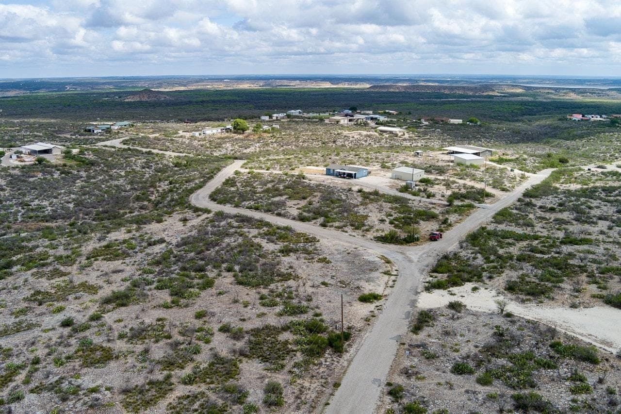 1.43 acres in Val Verde County - photo 3