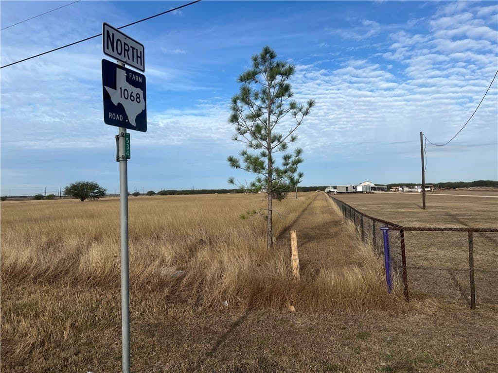 5 acres in San Patricio County