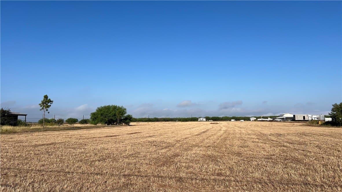 5 acres in San Patricio County - photo 26