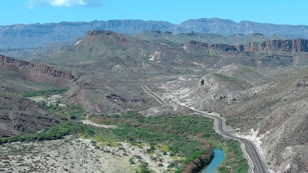 0.94 acres in Brewster County - photo 8