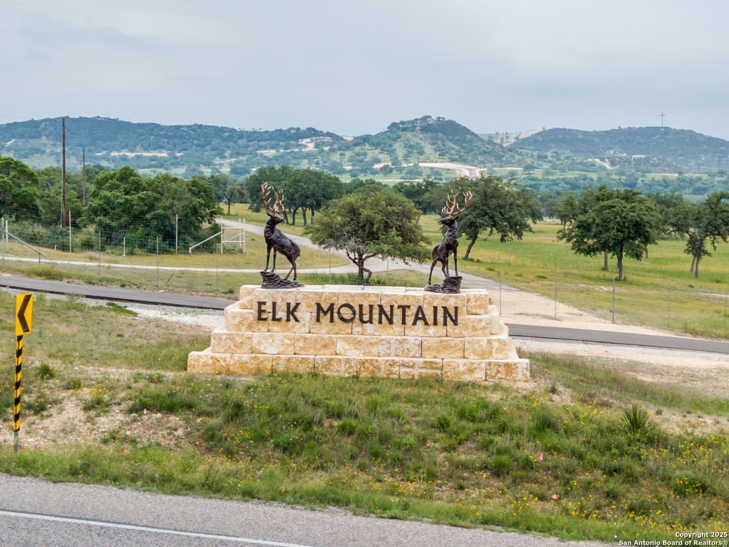 5.85 acres in Bandera County