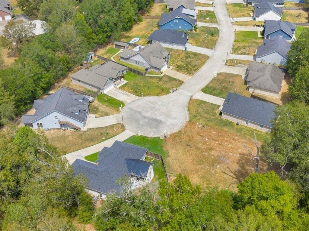 0.38 acres in Texas County - photo 9