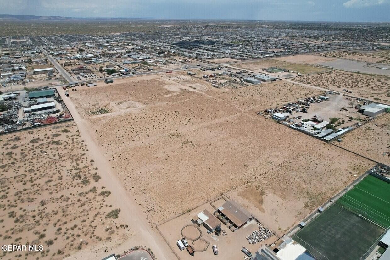 25 acres in El Paso County - photo 3