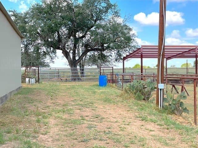 37.95 acres in Atascosa County - photo 13