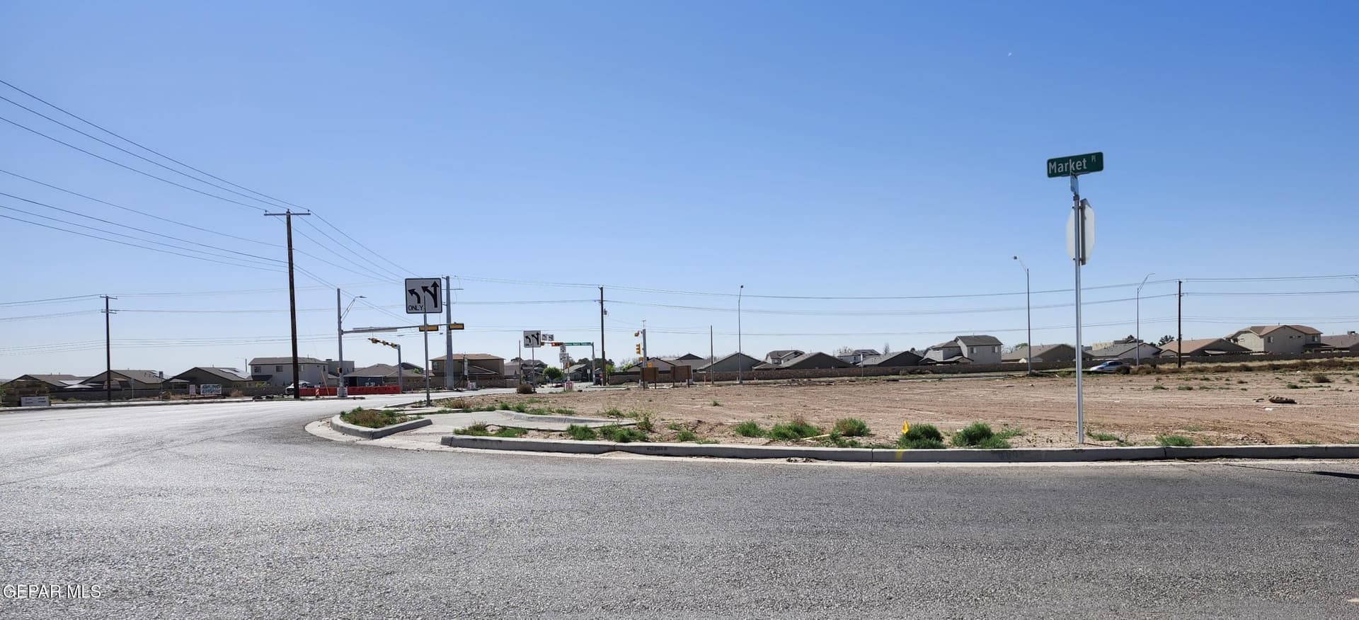 1.08 acres in El Paso County gallery image 3