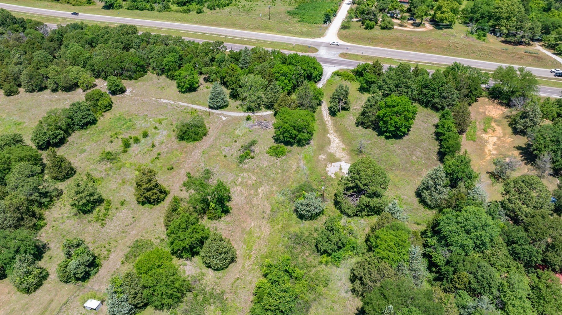 9.93 acres in Cooke County - photo 7