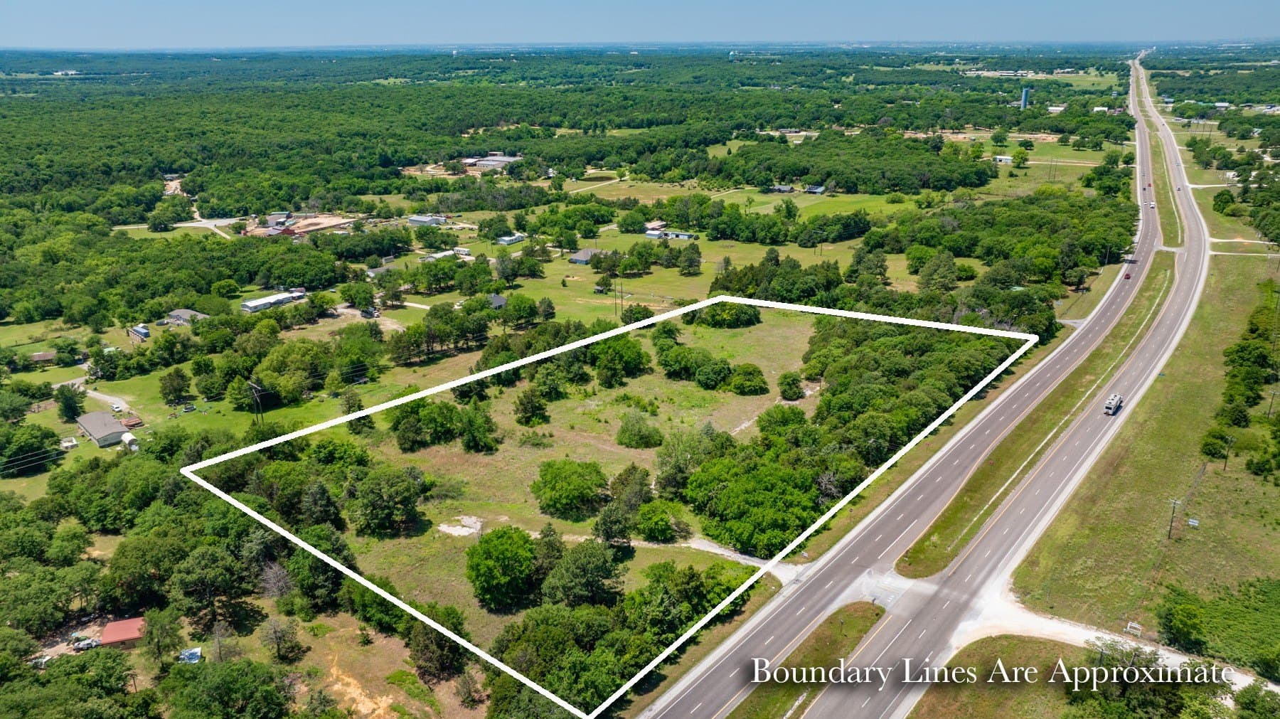 9.93 acres in Cooke County