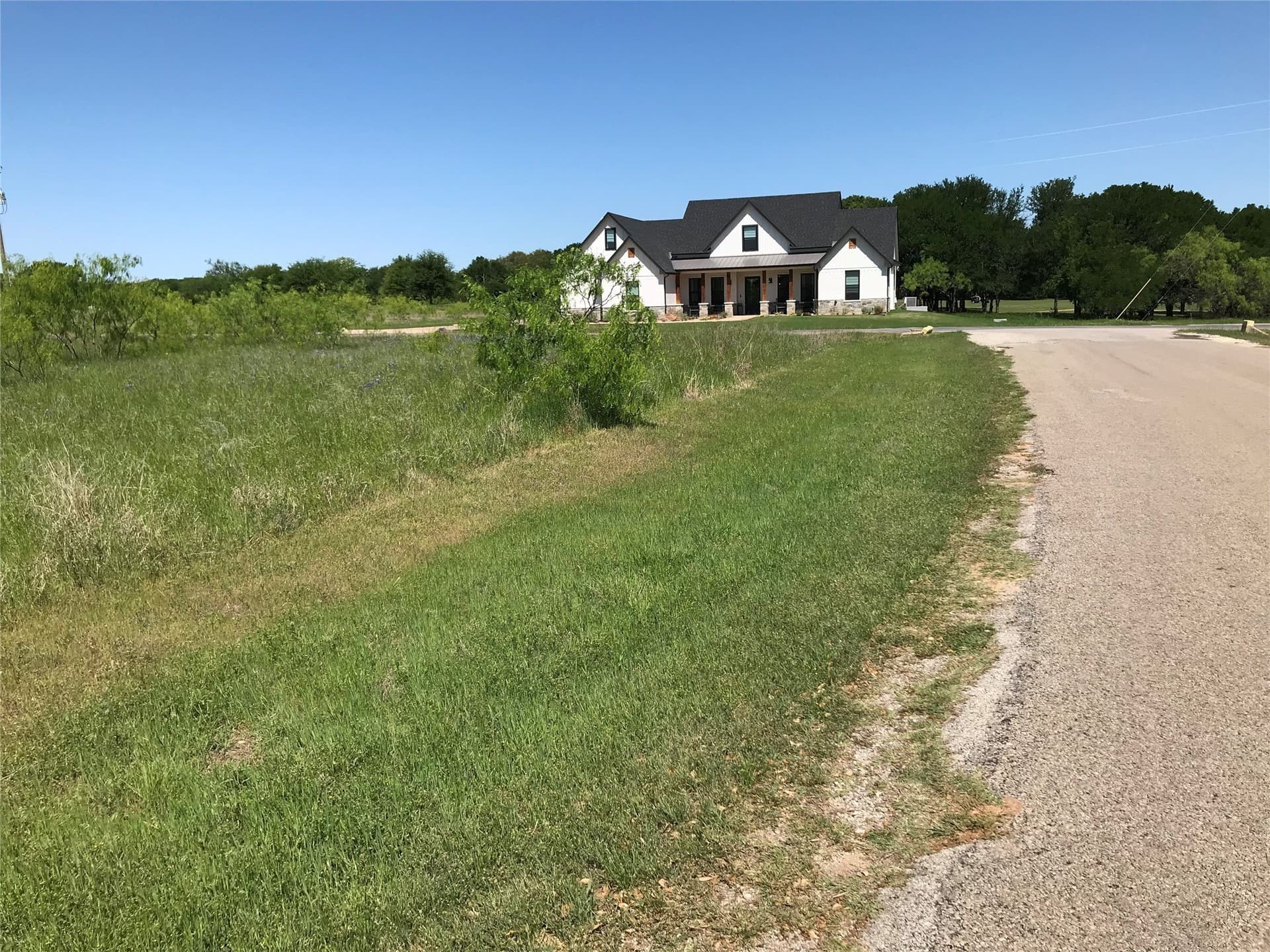 0.29 acres in Hill County - photo 12