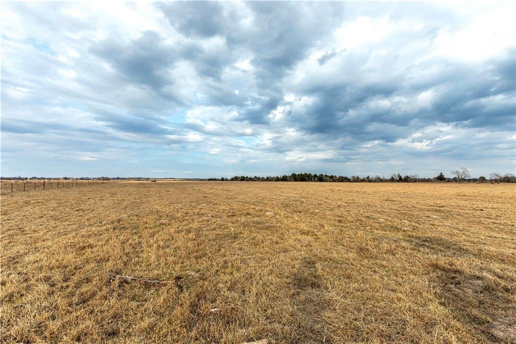 17.39 acres in AUSTIN County - photo 7