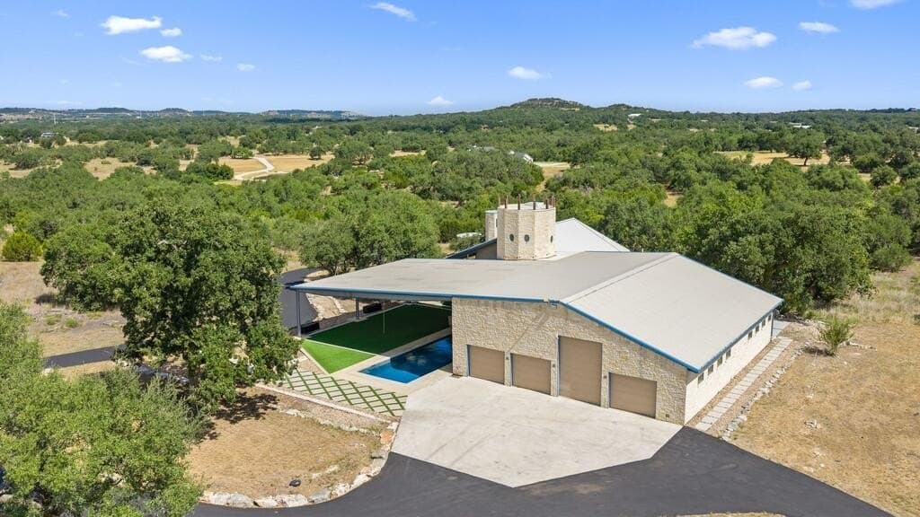 26.48 acres in Blanco County - photo 4