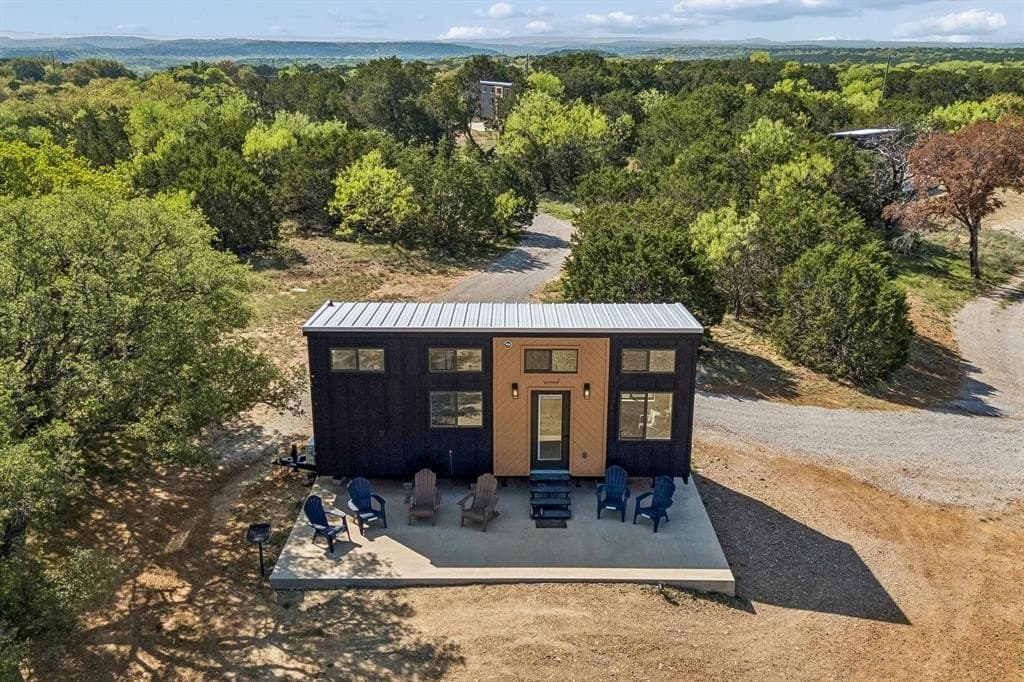 10 acres in Eastland County