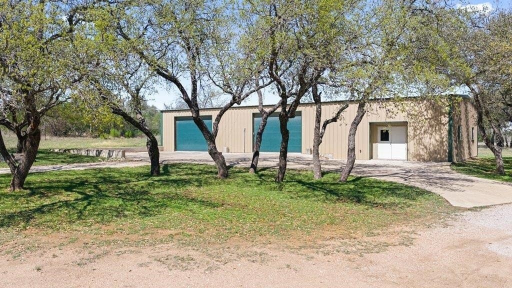 11 acres in Blanco County - photo 2