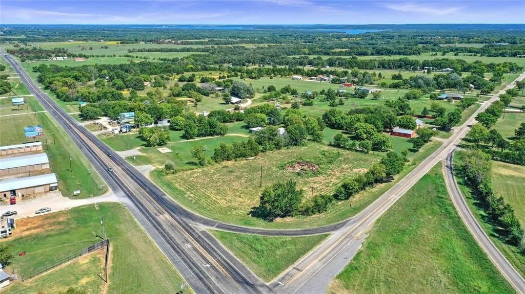 1.98 acres in Grayson County gallery image 4