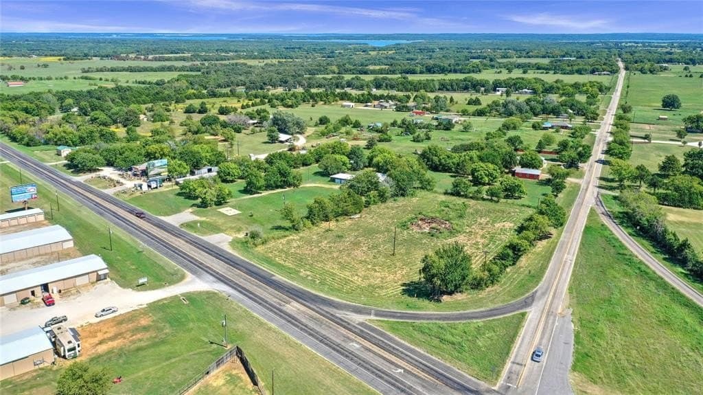 1.98 acres in Grayson County featured view