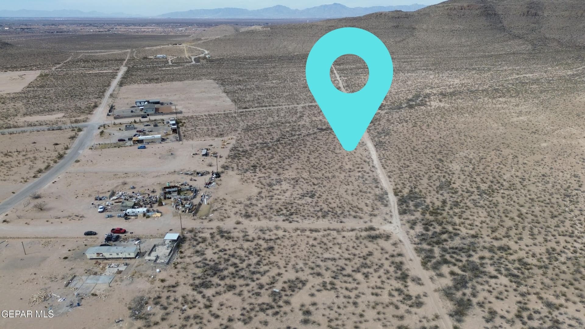 2.1 acres in El Paso County gallery image 4