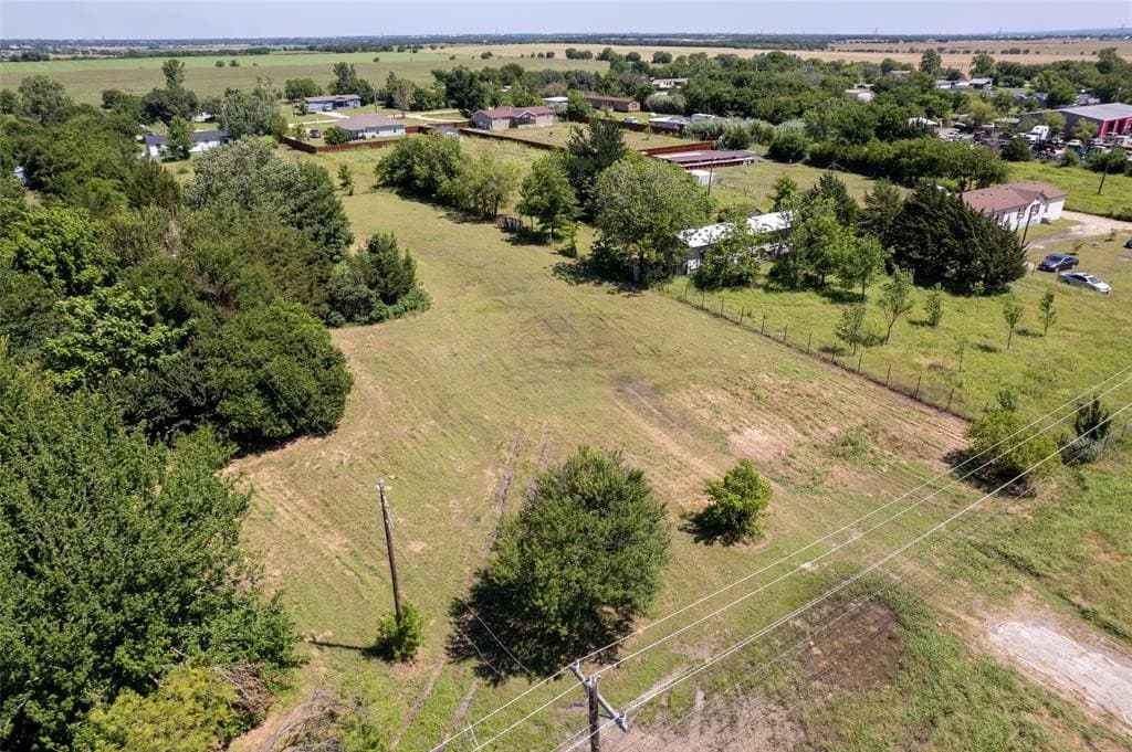 1 acres in Johnson County gallery image 4