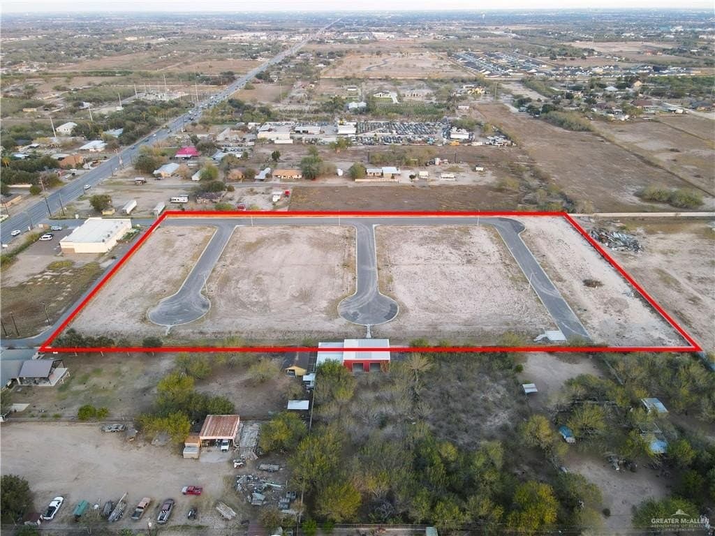 0.18 acres in Hidalgo County - photo 6