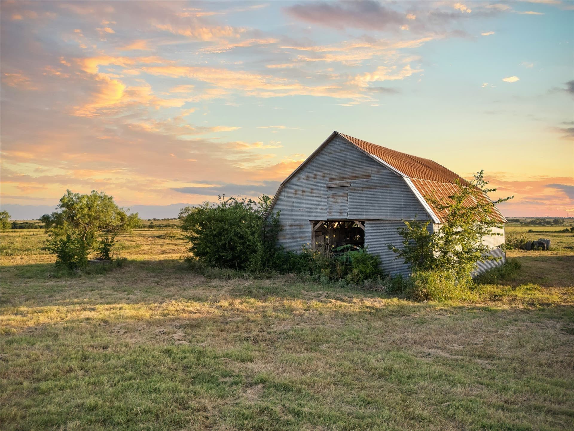 488 acres in Bosque County