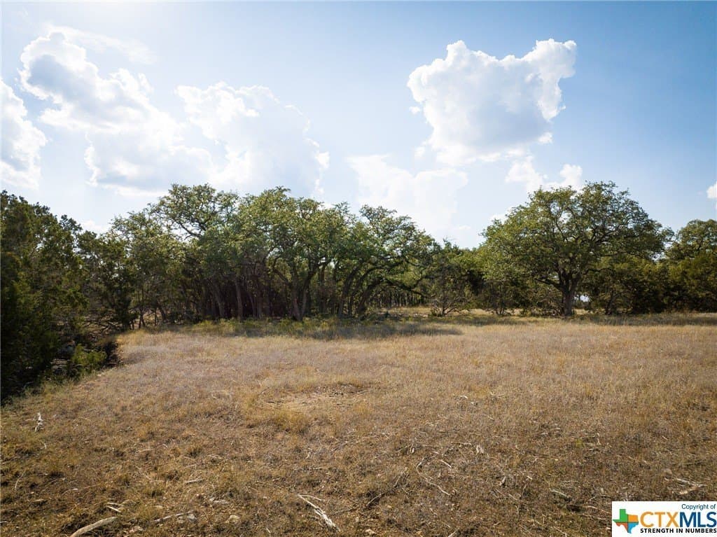 2.21 acres in Comal County - photo 6