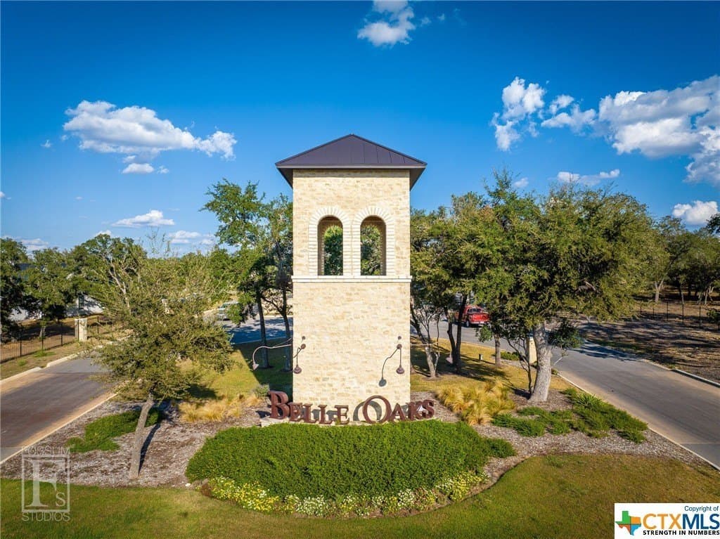 2.21 acres in Comal County - photo 11