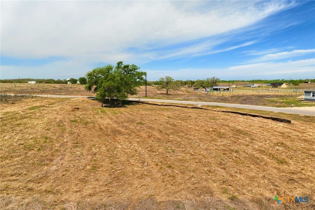 1.02 acres in Caldwell County - photo 8