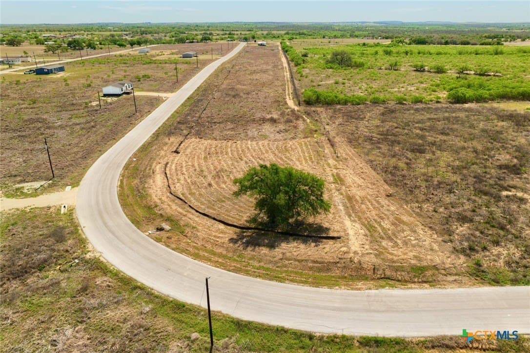 1.02 acres in Caldwell County - photo 4