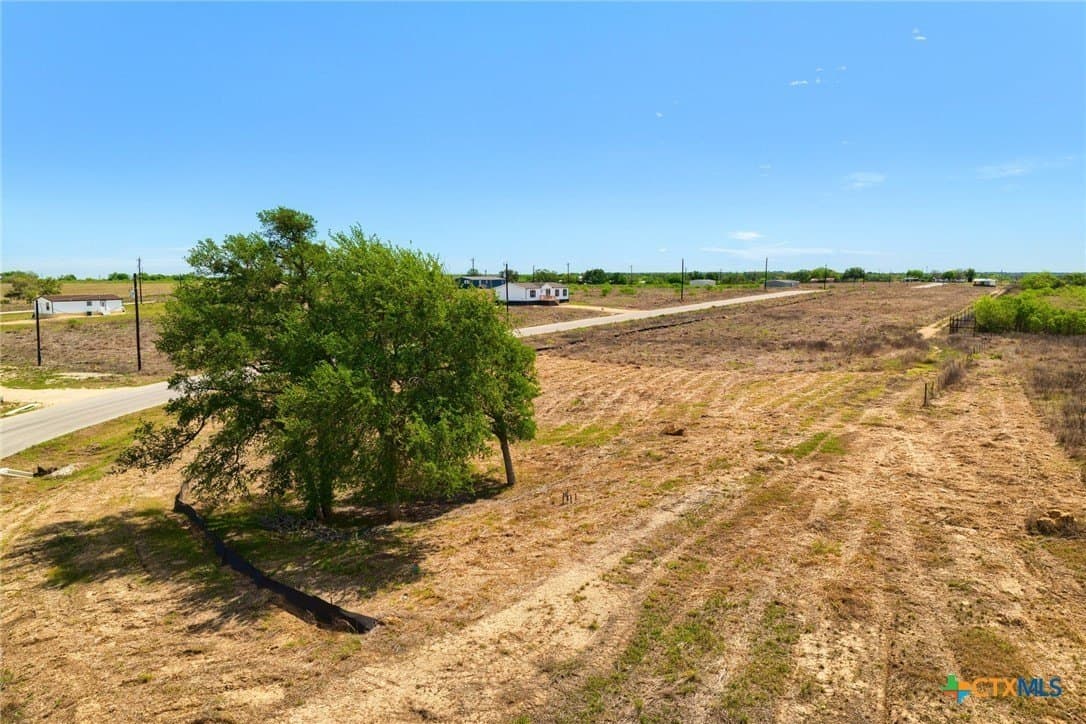 1.02 acres in Caldwell County - photo 10