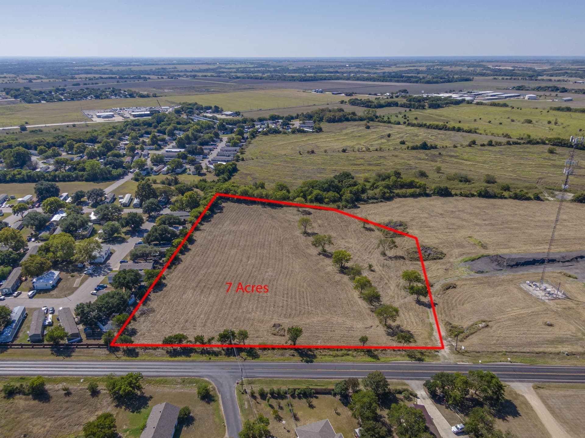 7 acres in Ellis County gallery image 2