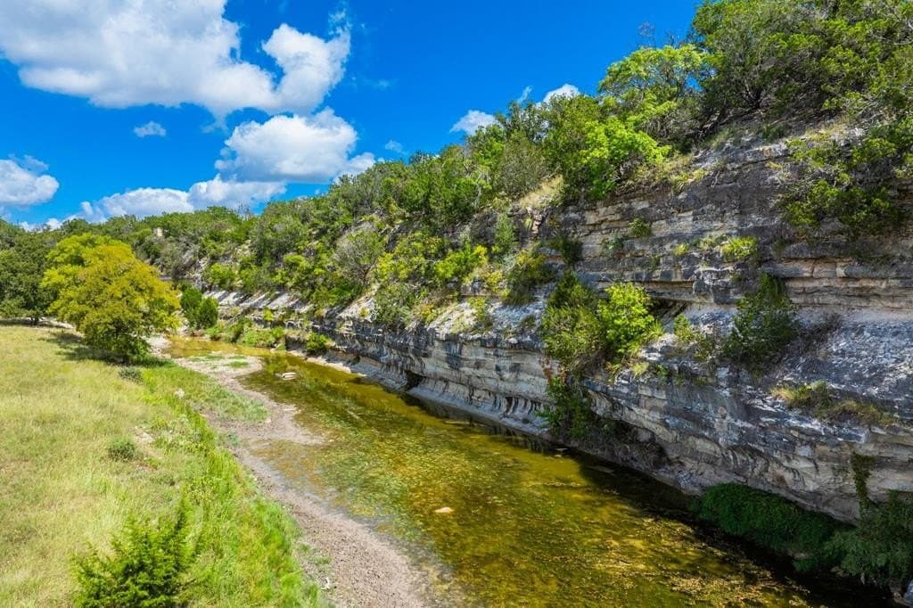 17 acres in Gillespie County - photo 7