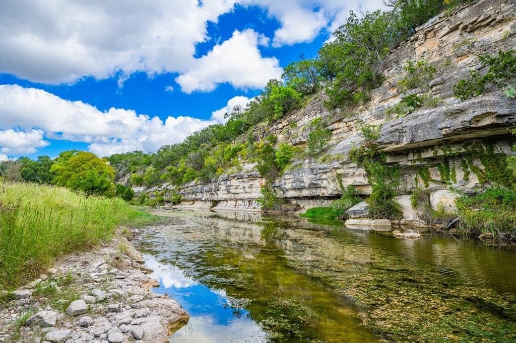 17 acres in Gillespie County - photo 4