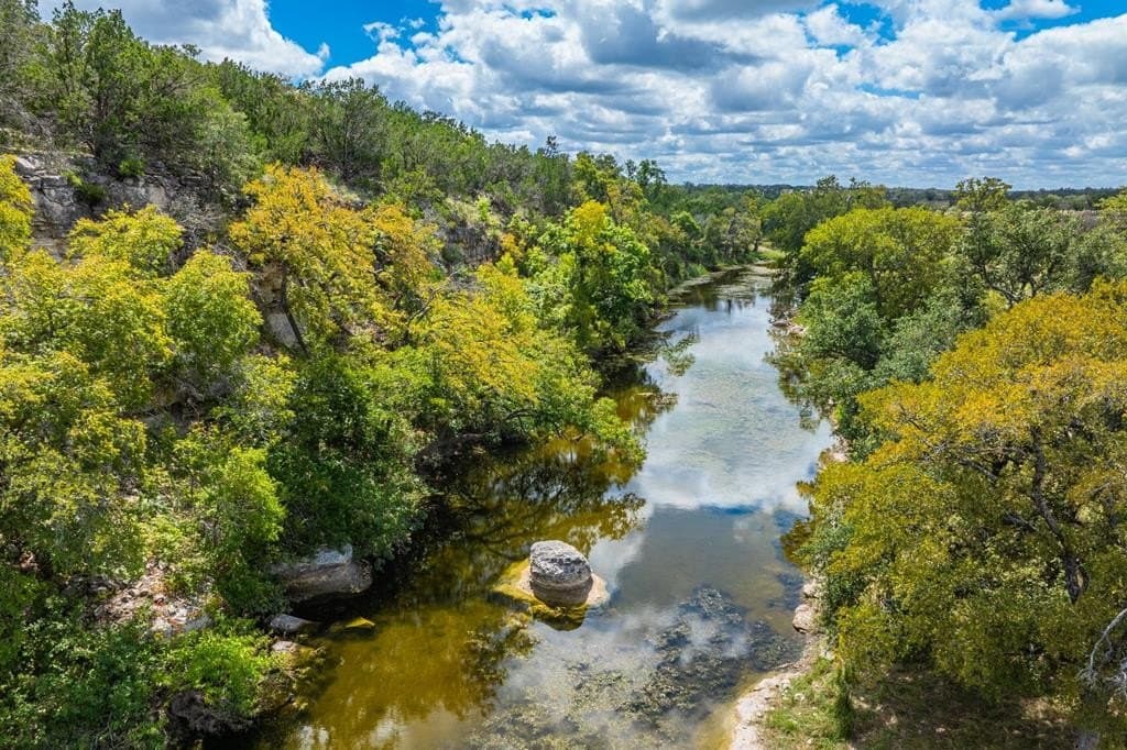 17 acres in Gillespie County - photo 2