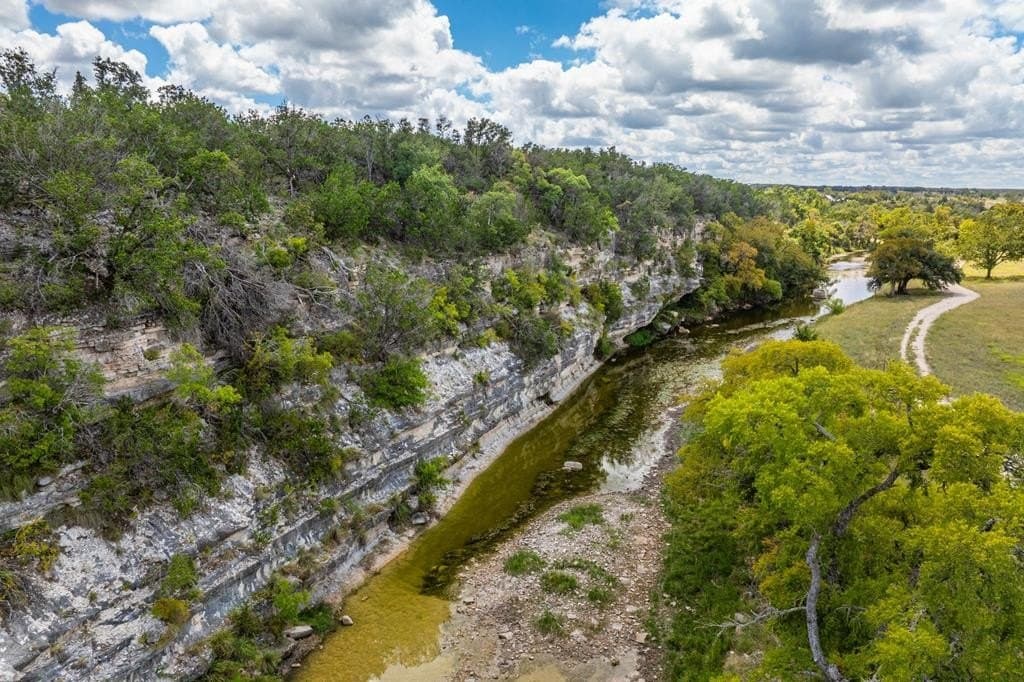 17 acres in Gillespie County - photo 9