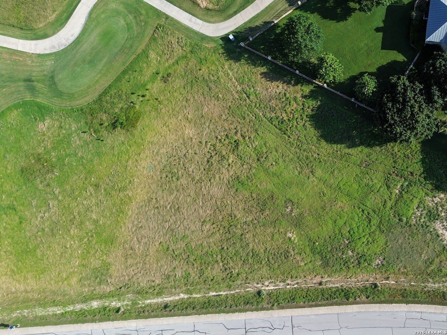 1.34 acres in Kerr County gallery image 3