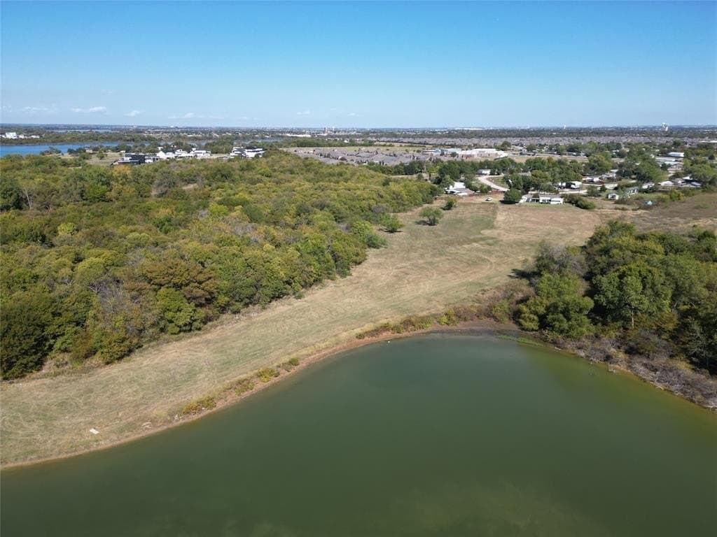 0.4 acres in Denton County