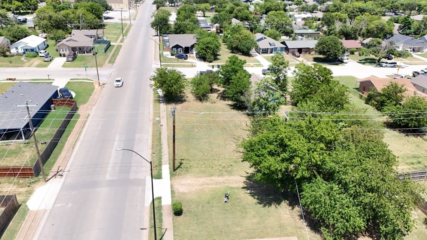 0.14 acres in Tarrant County - photo 2