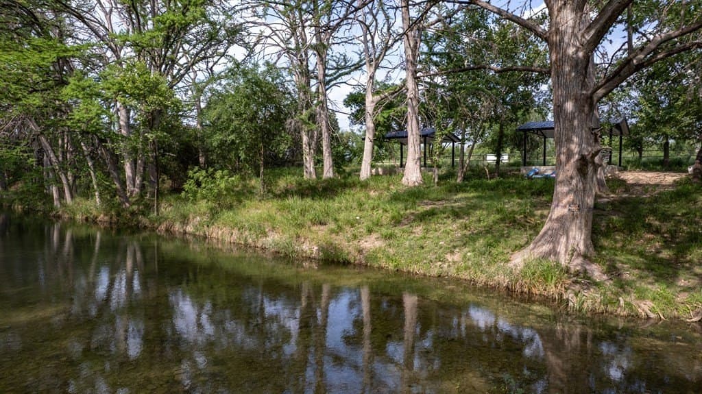 5.1 acres in Real County - photo 25