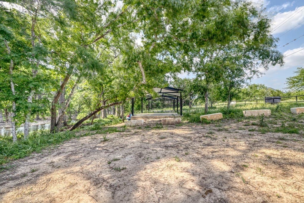 5.1 acres in Real County - photo 30