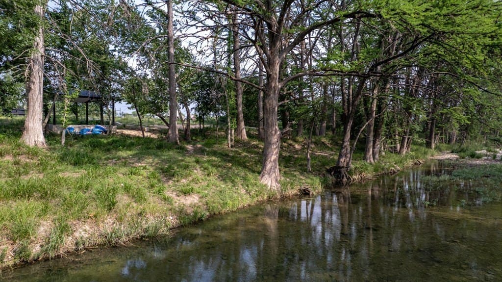 5.1 acres in Real County - photo 27